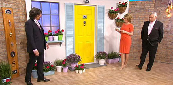 Laurence Llewelyn-Bowen talks about kerb side appeal on This Morning